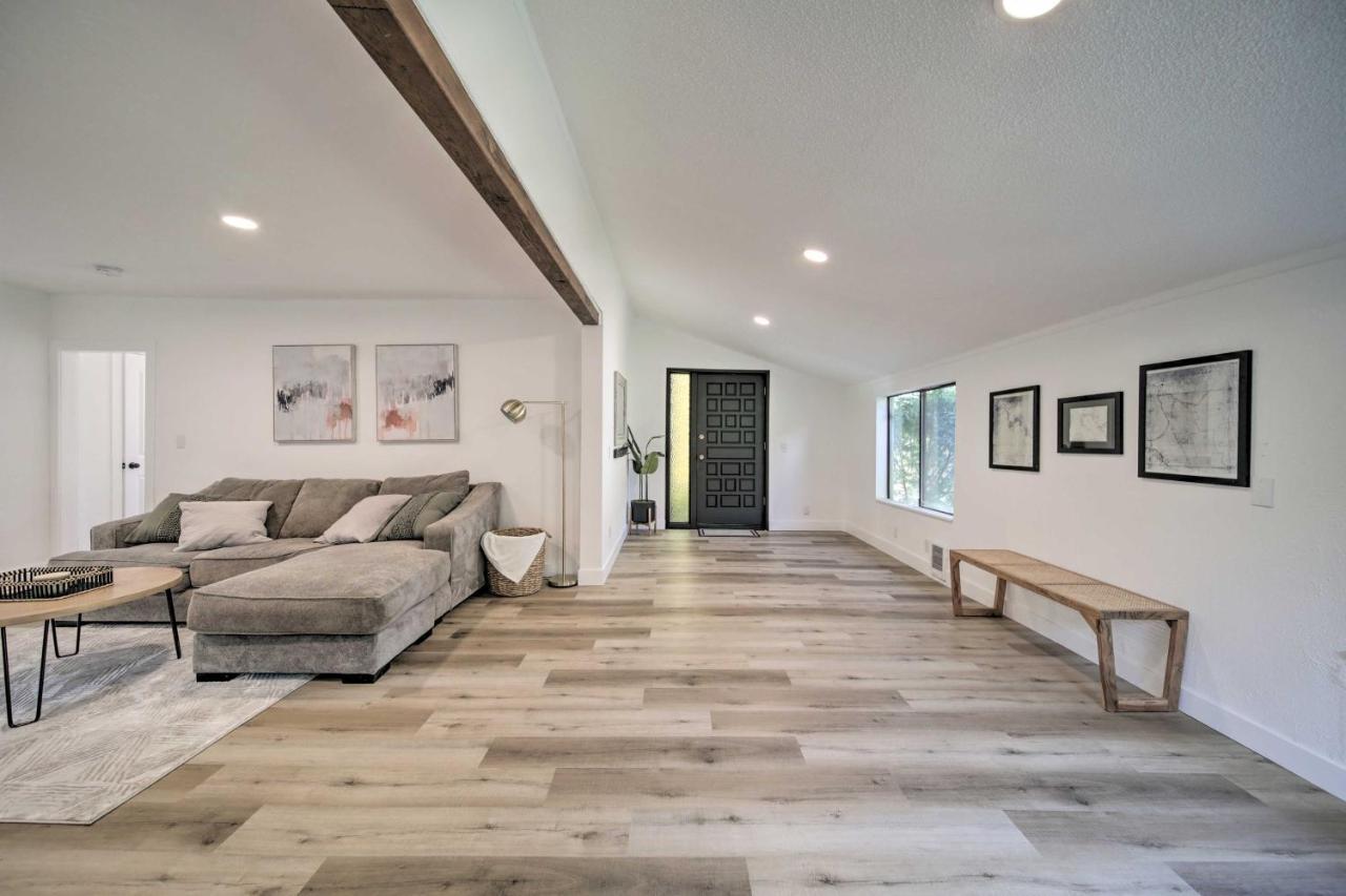 Bright And Airy Liberty Lake Abode With Backyard! Kültér fotó